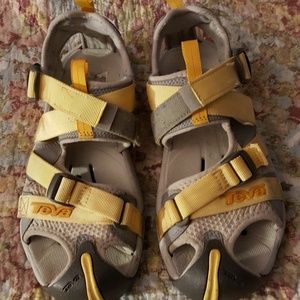 Teva Hiking Shoe Sandals Womens 8 1/2
